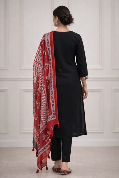 Urmi fashion Elegant Black Kurta Set with Red Printed Dupatta