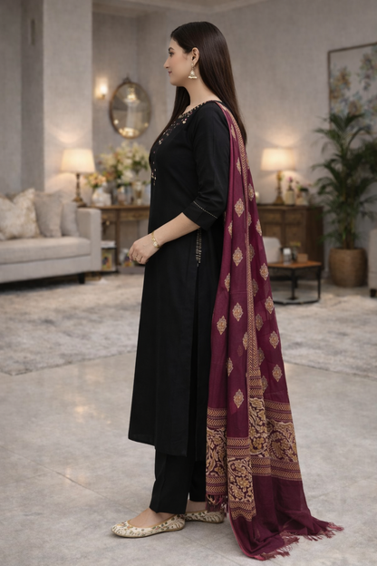 Urmi fashion Elegant Black Embroidered Kurti Set with Premium Maroon Dupatta