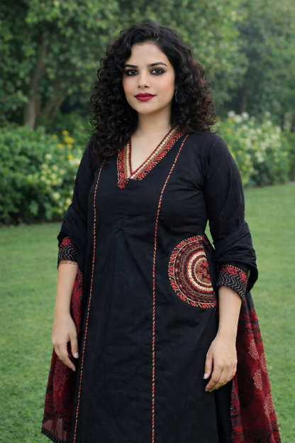 Urmi fashion Elegant Black & Maroon Embroidered Kurta Palazzo Set