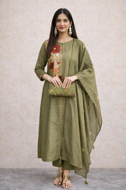 Urmi fashion Elegant Olive Green Kurta Set