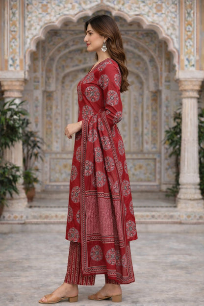 Urmi fashion Elegant Maroon Red Printed Kurta Set with Dupatta ❤️✨