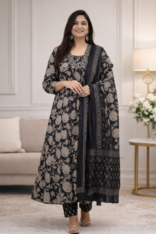 Urmi fashion 🖤Black Floral Printed A-Line Kurta Set with Dupatta