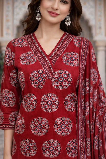 Urmi fashion Elegant Maroon Red Printed Kurta Set with Dupatta ❤️✨